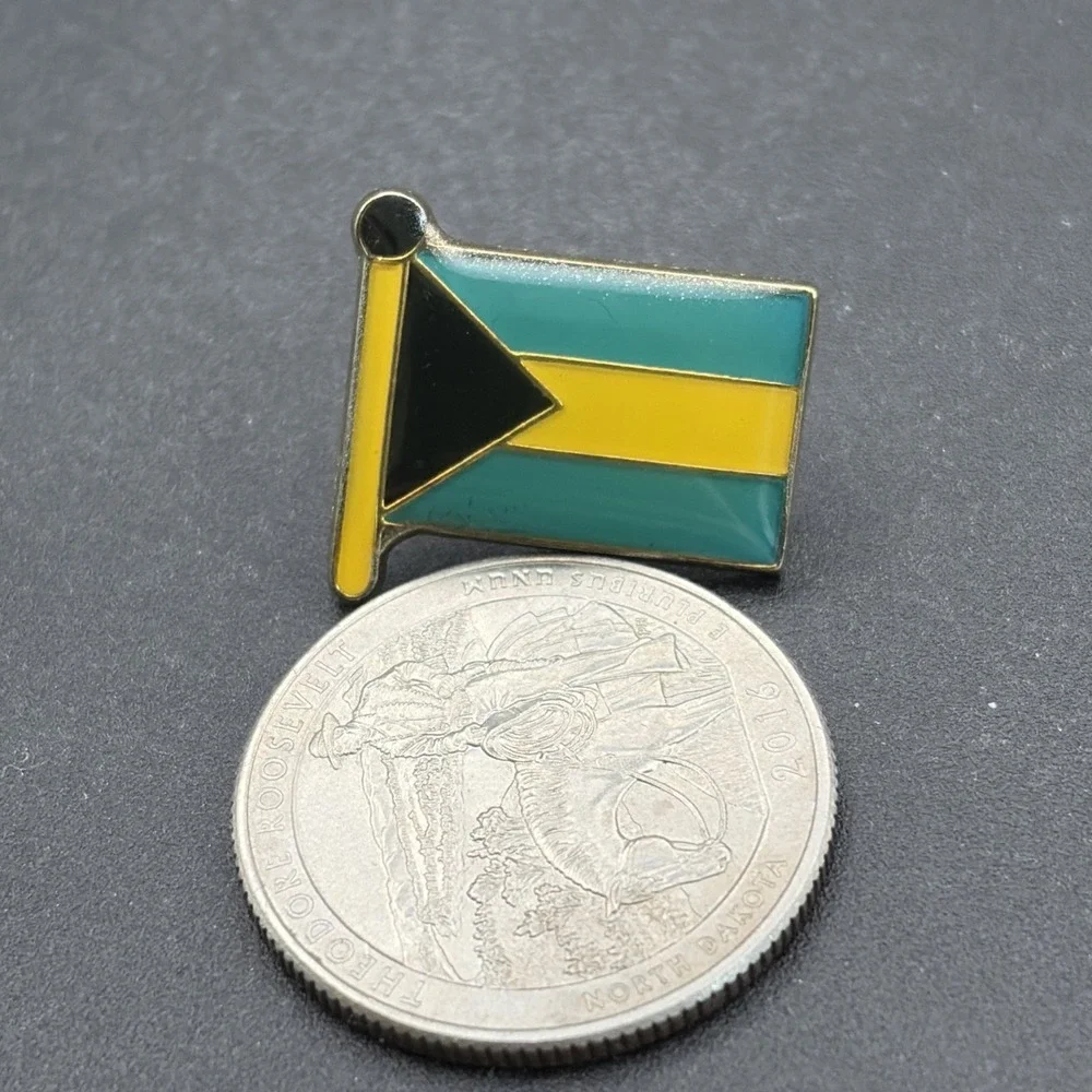 The Bahamas‎ Flag Lapel Hat Pin